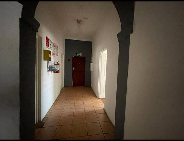 7 BEDROOM HOUSE FOR SALE IN BRIXTON